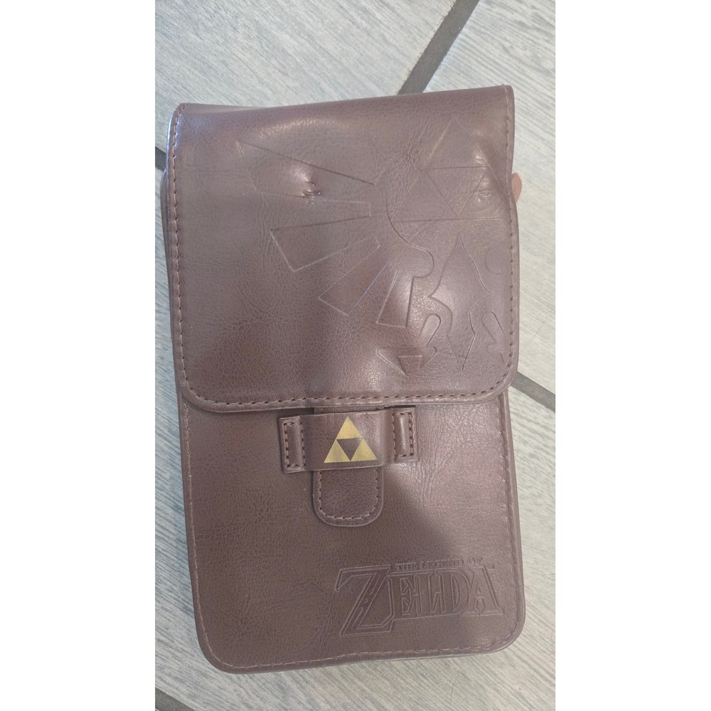 PowerA Nintendo 3DS Legend of Zelda Adventurers Pouch Brown Hylian Crest Case
